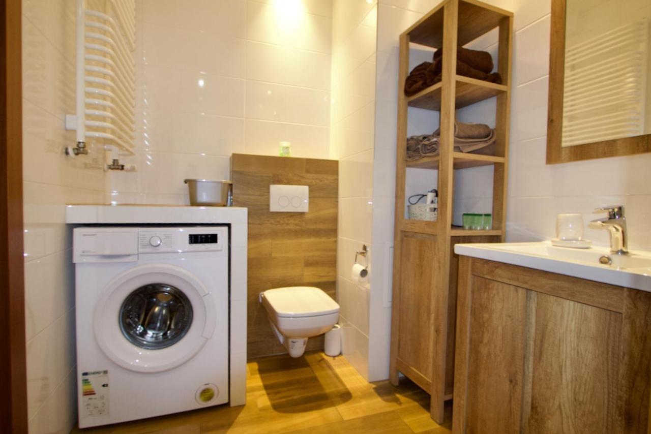 Leilighet Mp Rent- 48m, Klimatyzacja, Ogrodek, Parking, Jana Kazimierza, Travellerrevawards2024 *
